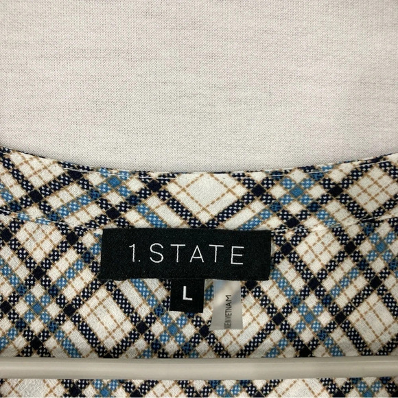 1. State Plaid V Neck Soft Lightweight Short Sleeve Button Down Large - Picture 2 of 10